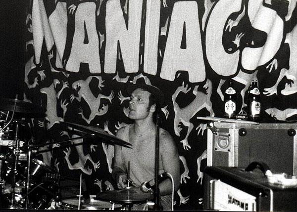 web-drummer4.jpg